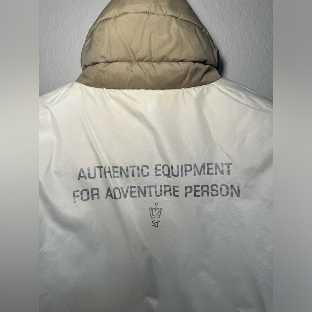 Reversible Women's Down Puffer Jacket - image 6